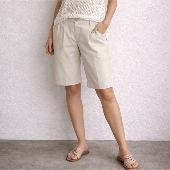 Women's Lizgolf Beige Khaki Shorts Size 6 Preppy Summer Resort Country Club - Picture 2 of 10